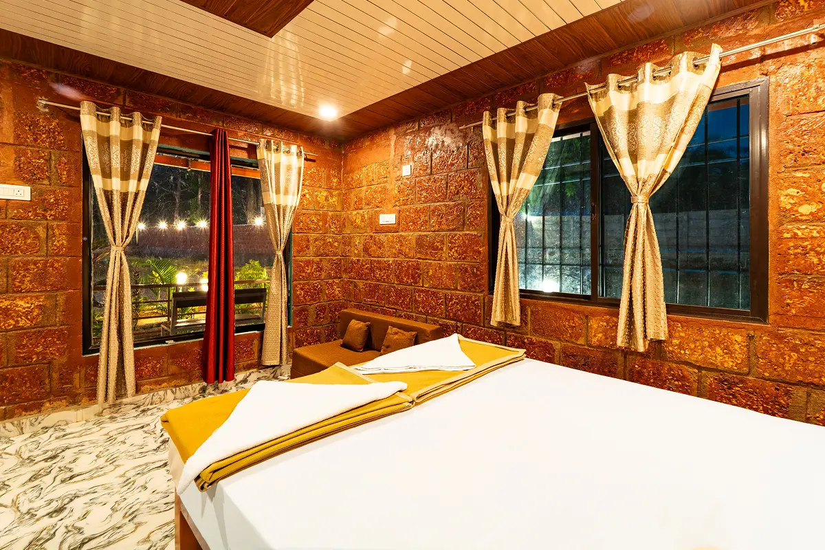 Redstone Cottages View